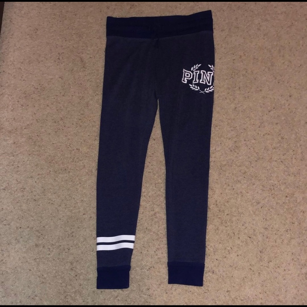 VS PINK yoga joggers/leggings